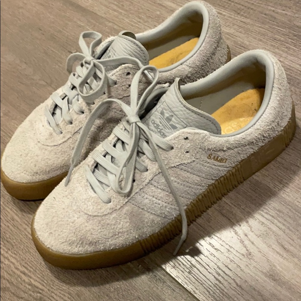 grey suede adidas sambas